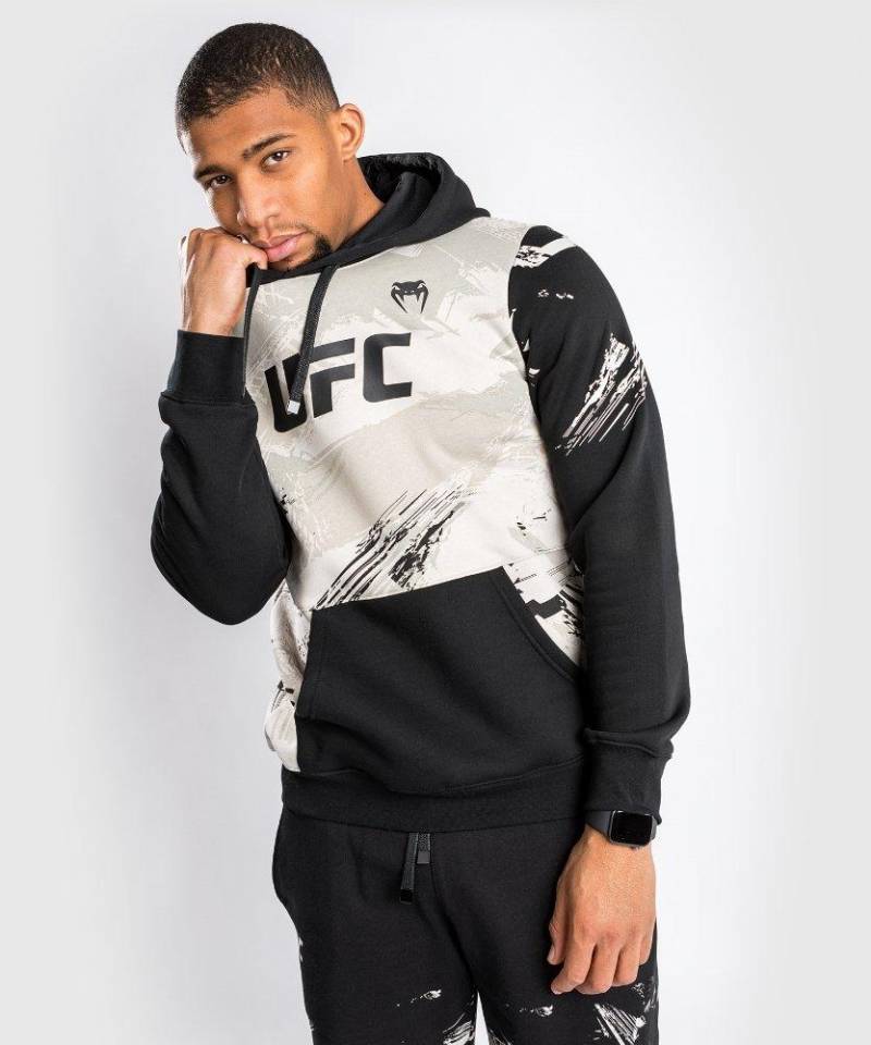 Ufc Authentische Kampfche 2.0 Kapuzenpullover Herren Weiss S von UFC VENUM