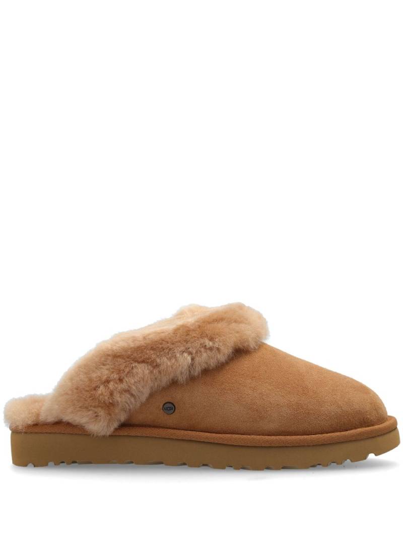 UGG Classic slippers - Brown von UGG