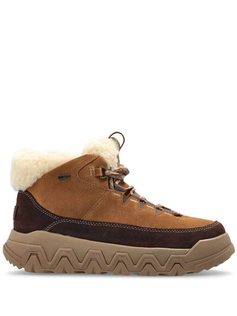 UGG TerreTrail Cozy lace-up boots - Brown von UGG