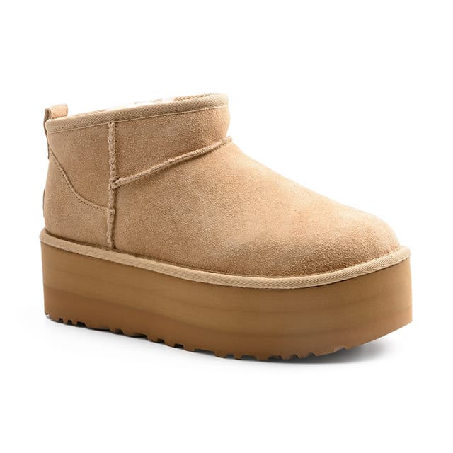 UGG W Classic Ultra Mini-39 39 von UGG