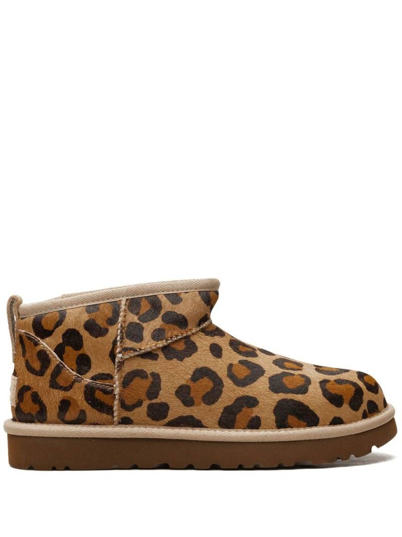 UGG leopard-print ankle-boots - Brown von UGG