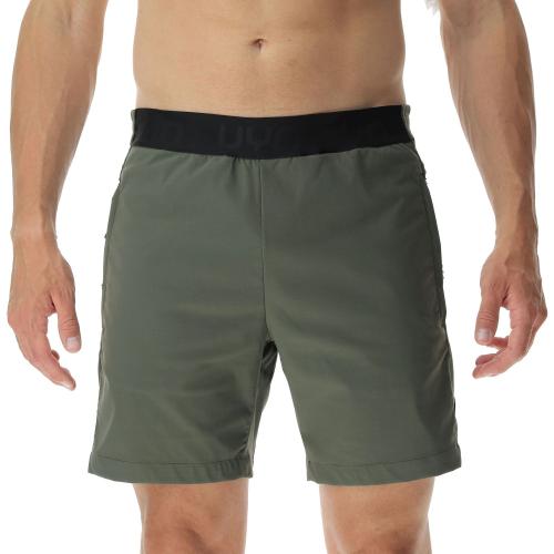 UYN Man Crossover Ow Stretch Shorts - army green/black (Grösse: L) von UYN