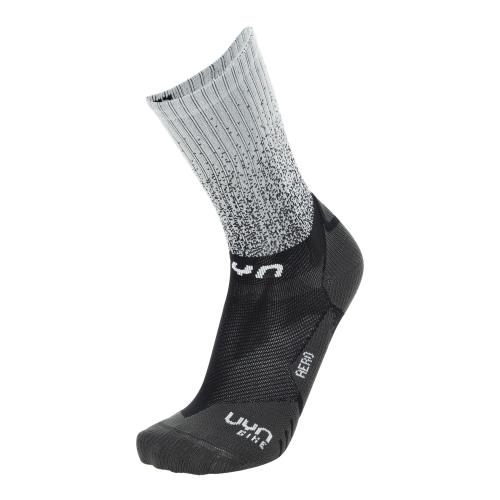 UYN Man Cycling Aero Socks - black/white (Grösse: 35/38) von UYN