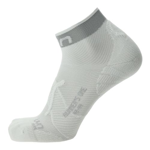 UYN Man Runners One Socks - white/silver (Grösse: 35/38) von UYN