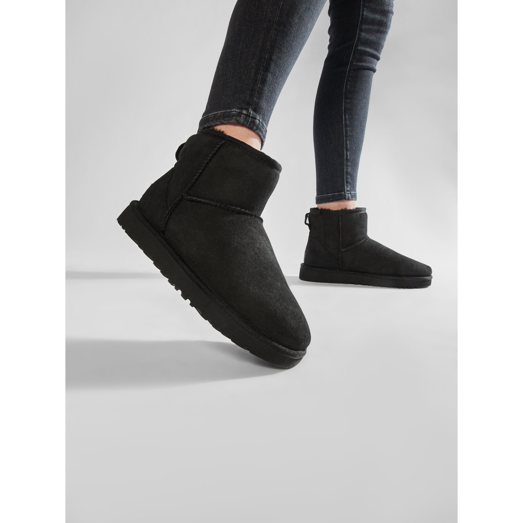 Schneeschuhe Ugg W Classic Mini II 1016222 Schwarz von Ugg