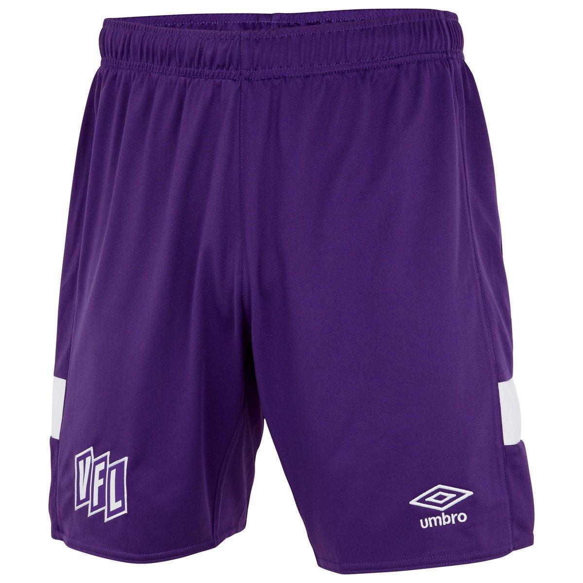 2223 Auswärtsshorts Jungen Lila 158 von Umbro