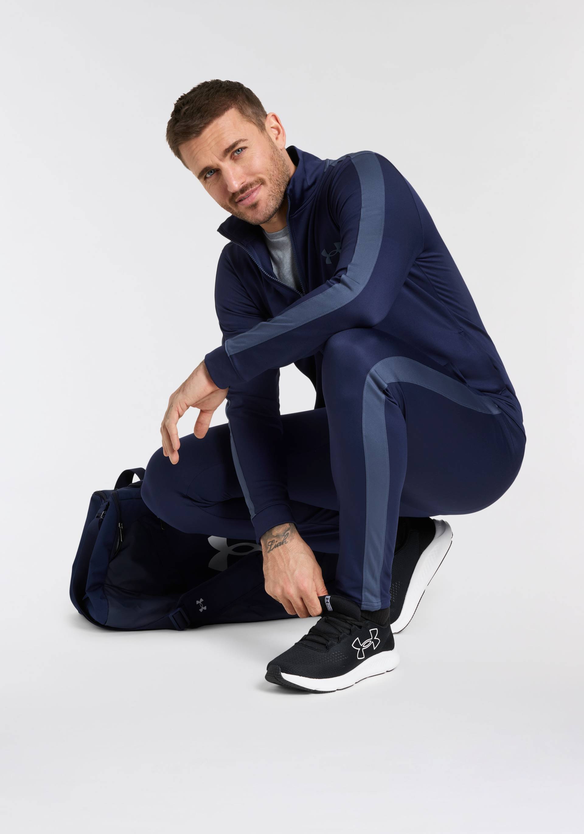 Under Armour® Trainingsanzug »UA EMEA TRACK SUIT«, (Set, 2 tlg.) von Under Armour®