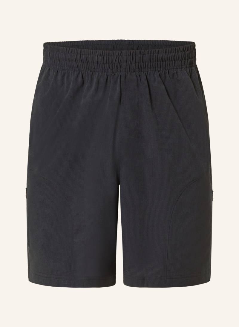 Under Armour Shorts Unstoppable schwarz von Under Armour