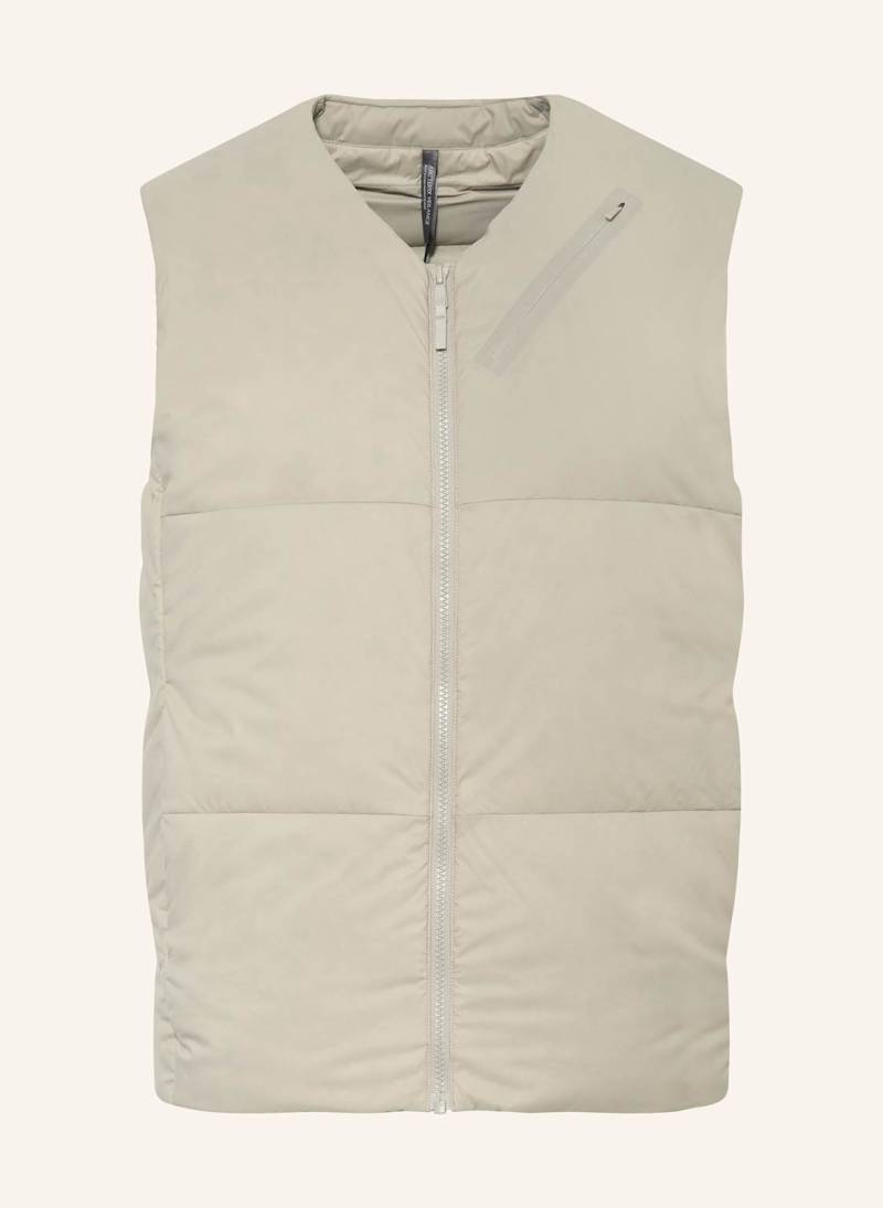 Veilance Daunenweste Conduit beige Veilance Daunenweste Conduit beige von VEILANCE