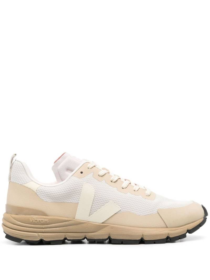 VEJA Dekkan mesh sneakers - Neutrals von VEJA