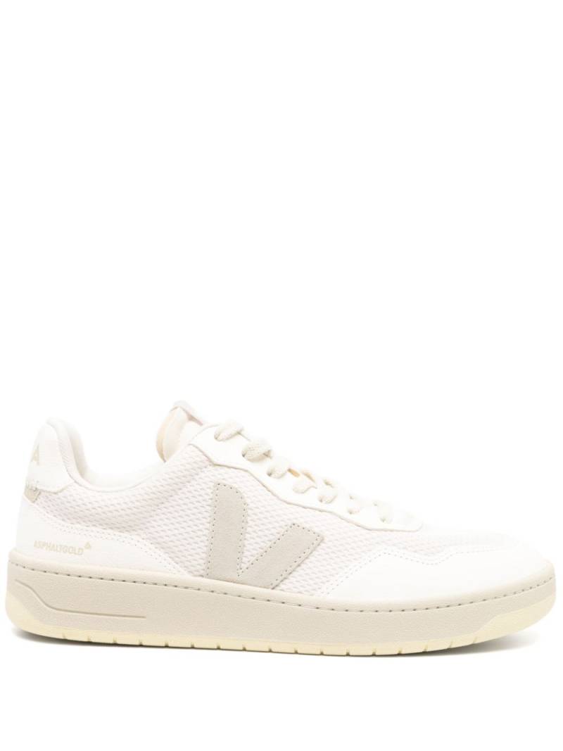 VEJA V-90 low-top sneakers - White von VEJA