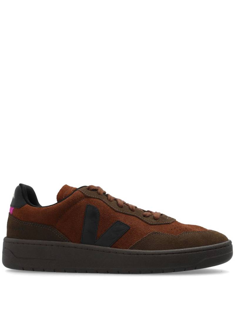 VEJA V-90 sneakers - Brown von VEJA