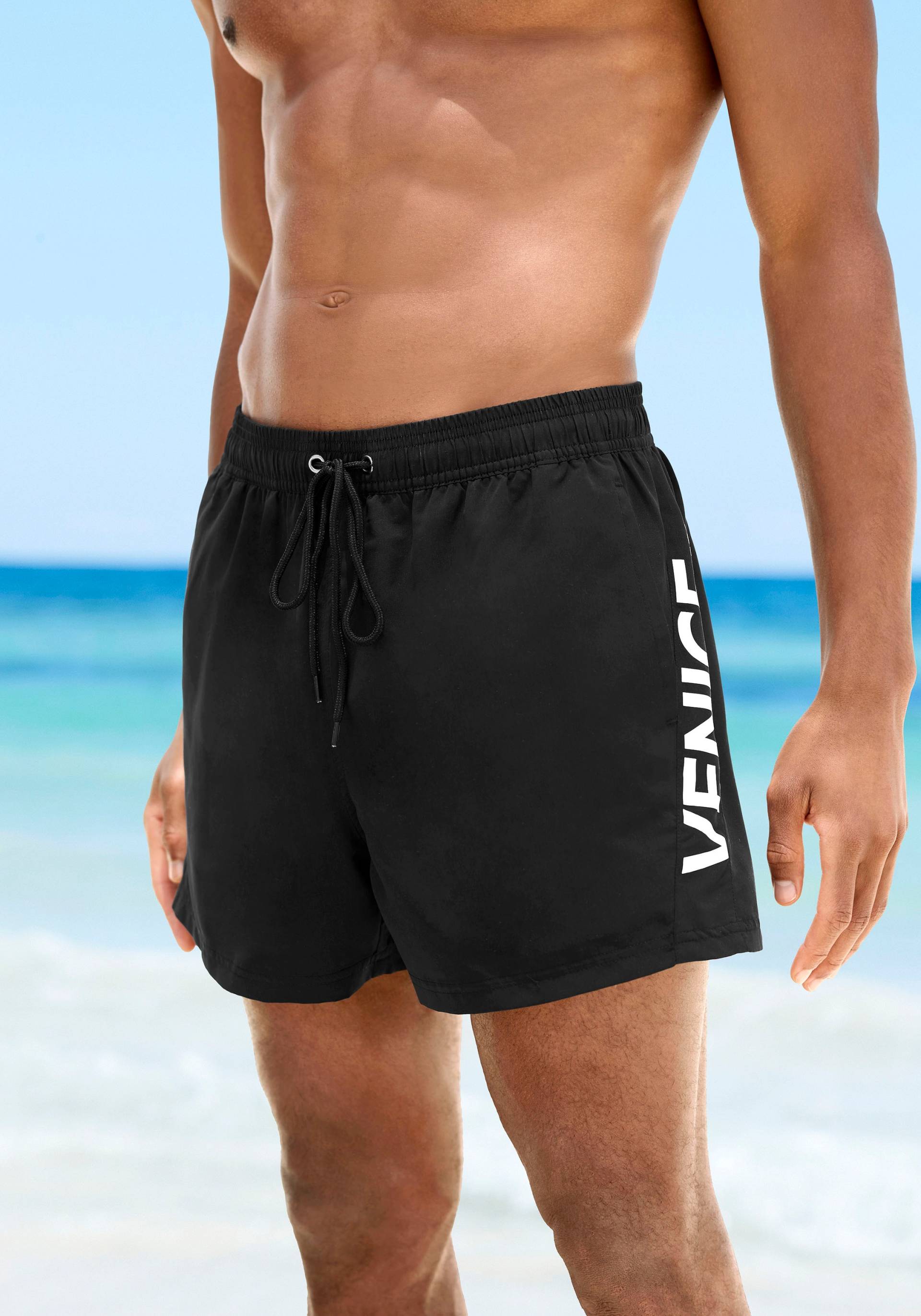 Venice Beach Badeshorts, mit grossem Markenschriftzug von VENICE BEACH