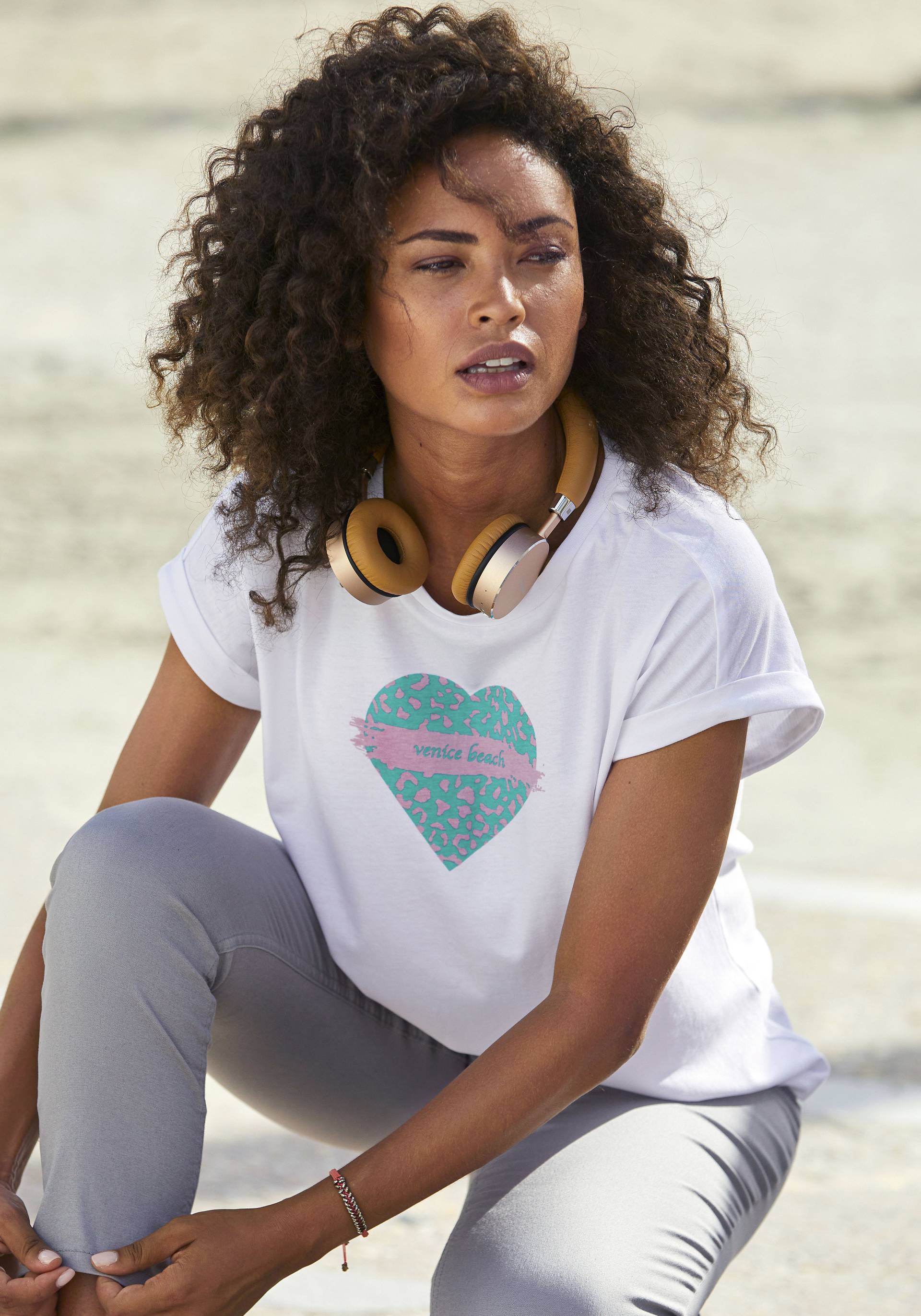 Venice Beach Kurzarmshirt, mit Frontprint Venice Beach Kurzarmshirt, mit Frontprint von VENICE BEACH