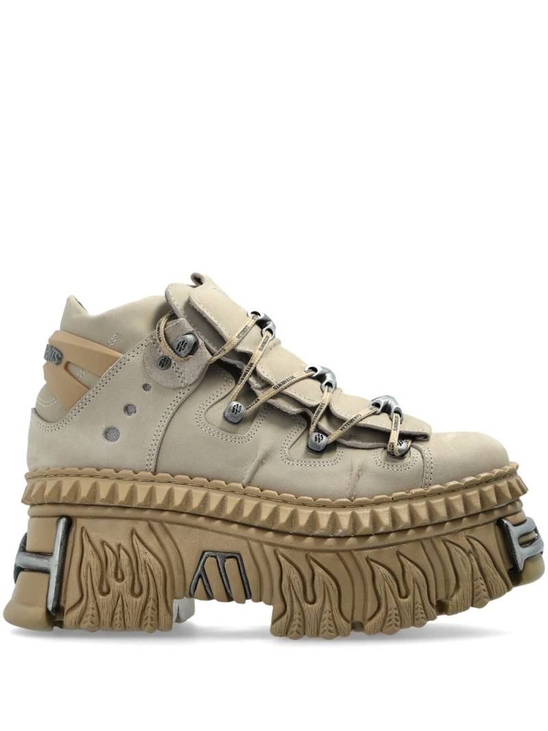 VETEMENTS New Rock Edition sneakers - Neutrals von VETEMENTS