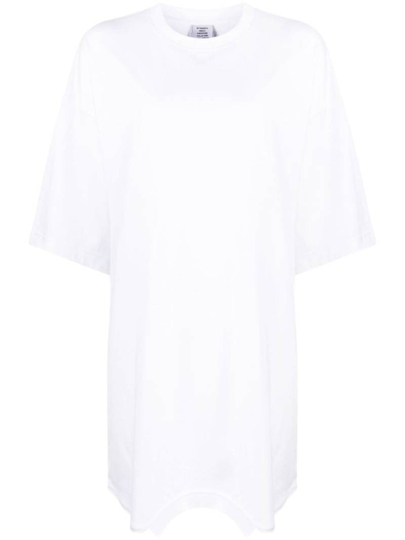 VETEMENTS asymmetric-hem short-sleeve T-shirt - White von VETEMENTS