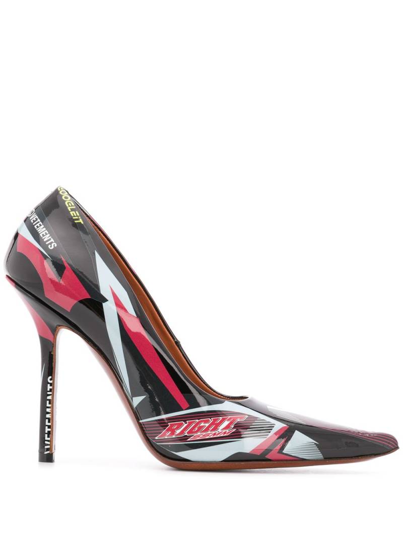 VETEMENTS colour-block logo pointed pumps - Red von VETEMENTS