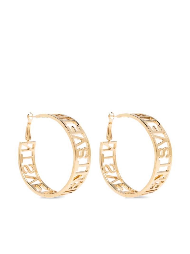 VETEMENTS cut-out logo earrings - Gold von VETEMENTS