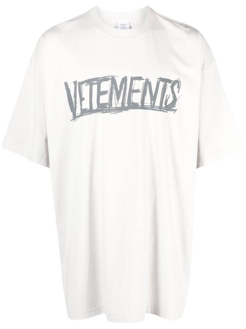 VETEMENTS graphic-print cotton T-shirt - Neutrals von VETEMENTS