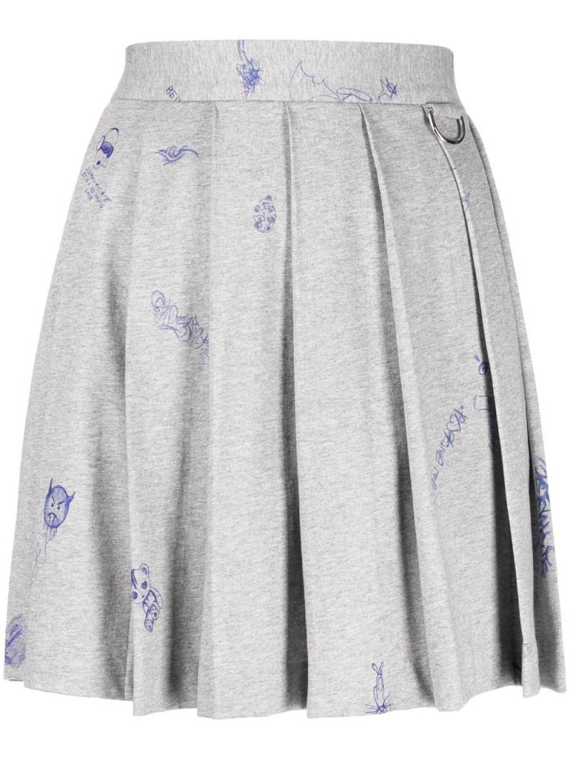 VETEMENTS graphic-print pleated miniskirt - Grey von VETEMENTS