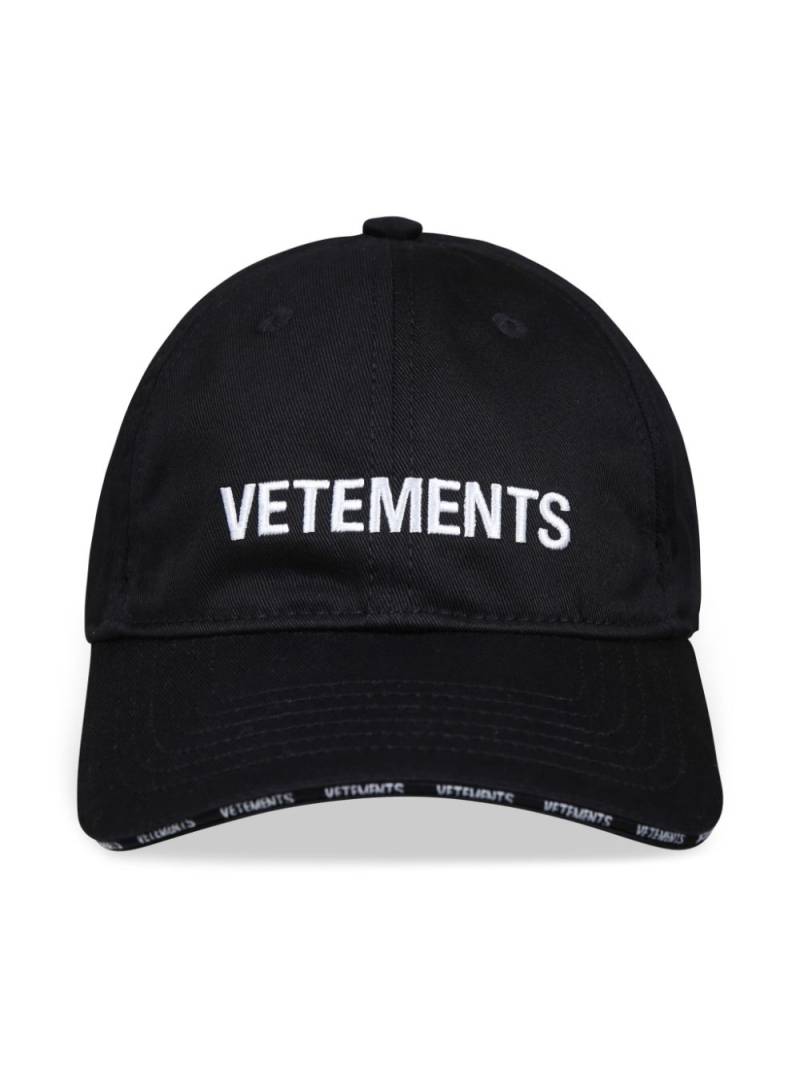 VETEMENTS logo cap - Black von VETEMENTS