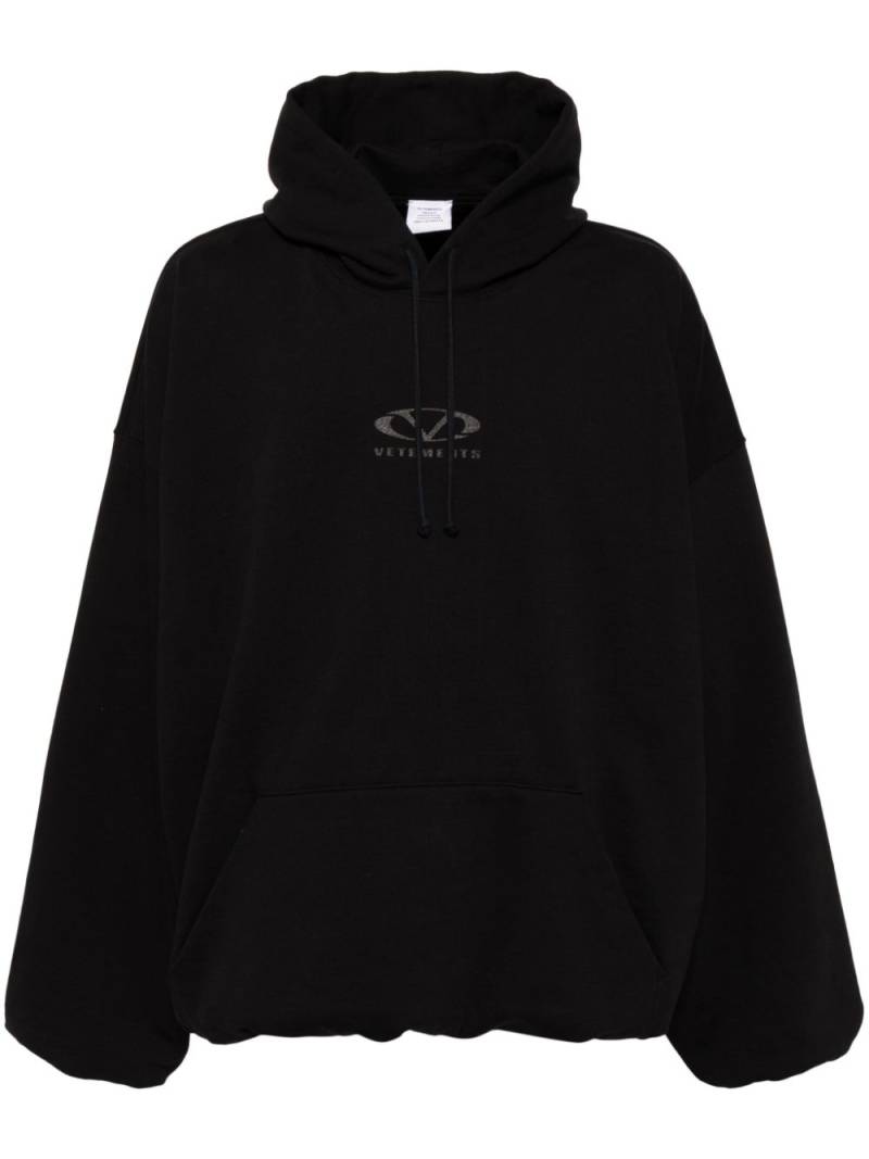 VETEMENTS logo print hoodie - Black von VETEMENTS