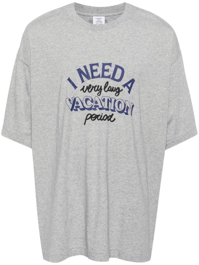 VETEMENTS slogan-print cotton T-shirt - Grey von VETEMENTS