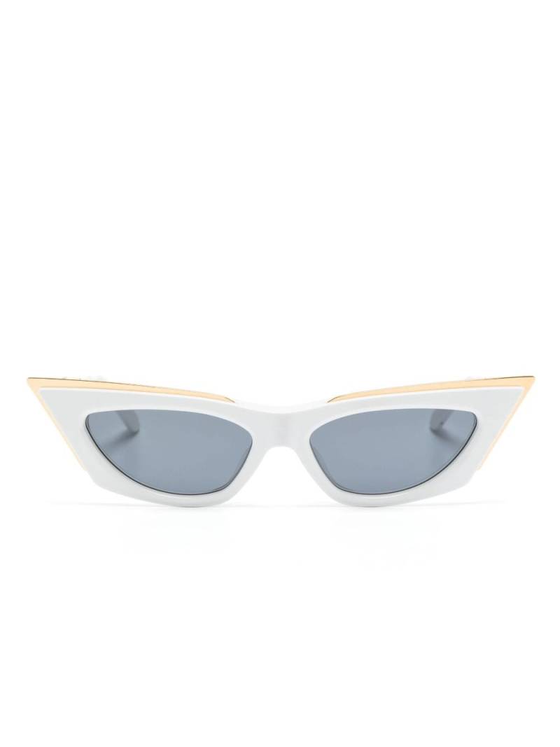 Valentino Eyewear VLogo cat-eye sunglasses - White von Valentino Eyewear