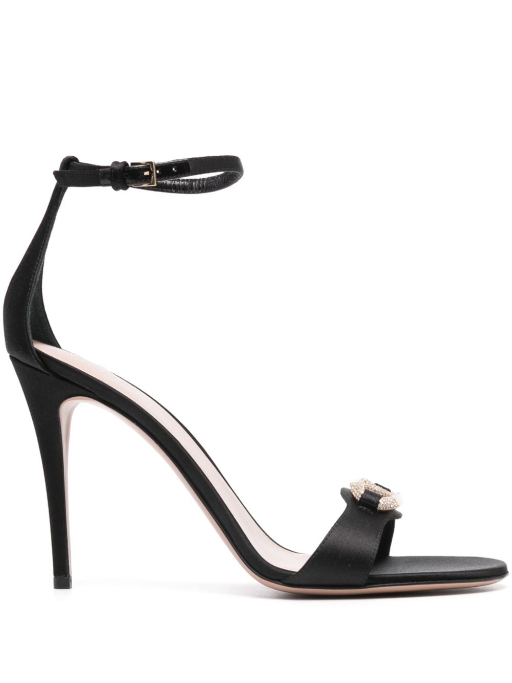 Valentino Garavani 100mm VLogo Signature satin sandals - Black von Valentino Garavani