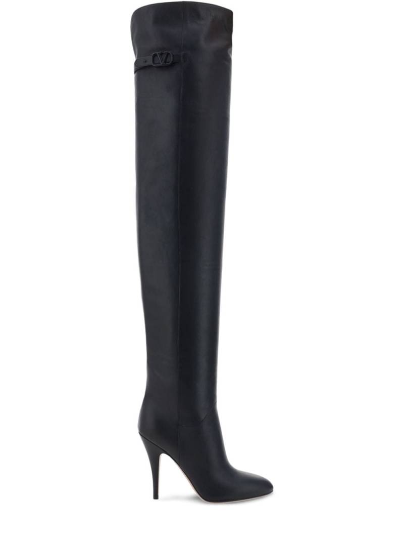 Valentino Garavani 105mm VLogo Signature boots - Black von Valentino Garavani