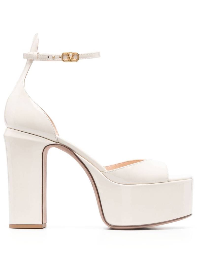 Valentino Garavani 120mm platform sandals - Neutrals von Valentino Garavani