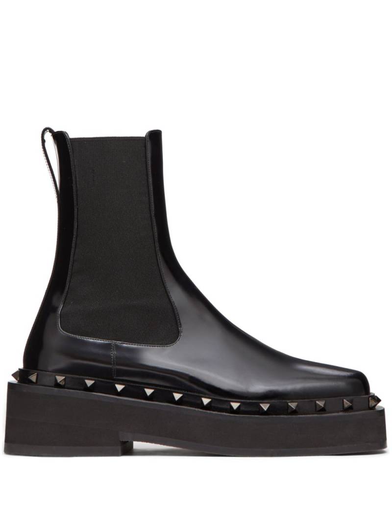 Valentino Garavani M-Way Rockstud Beatle 50mm leather boots - Black von Valentino Garavani