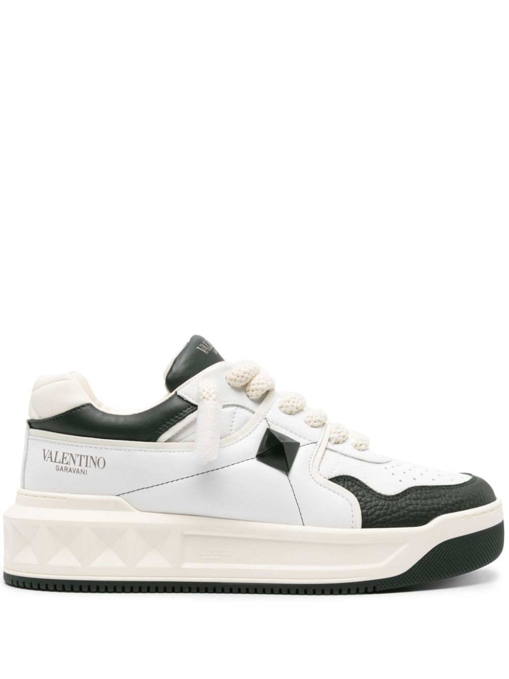 Valentino Garavani One Stud panelled leather sneakers - White von Valentino Garavani