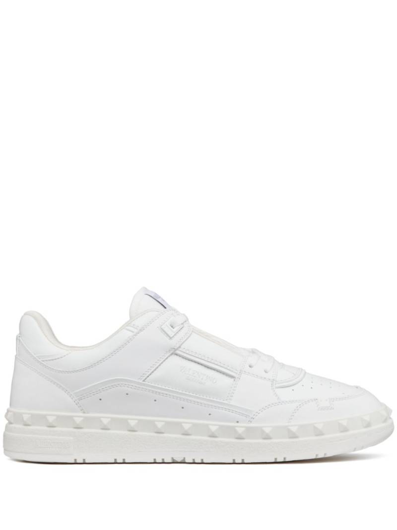 Valentino Garavani Freedots low-top leather sneakers - White von Valentino Garavani