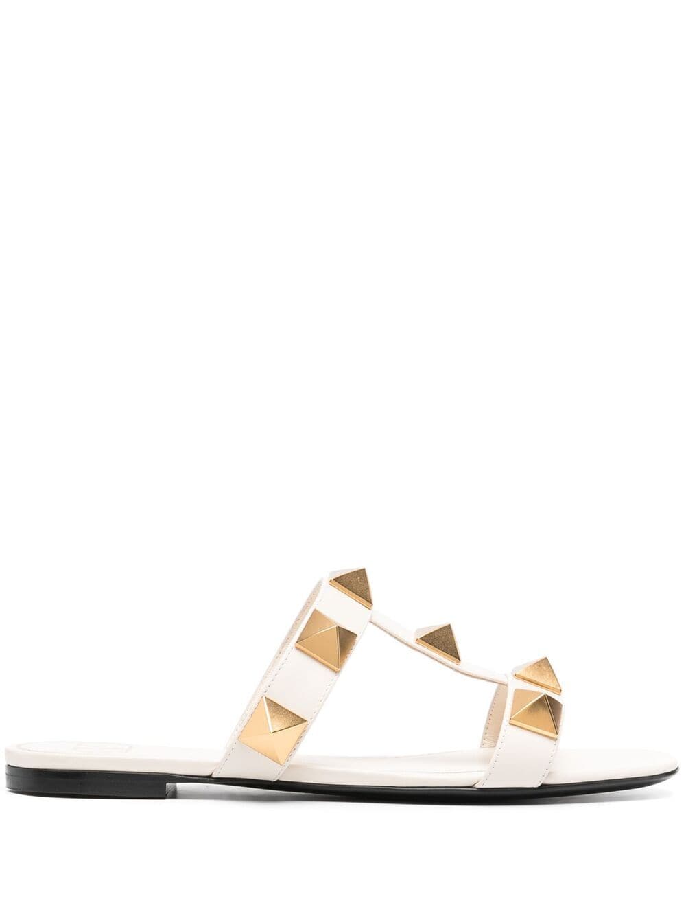 Valentino Garavani Roman Stud flat leather sandals - Neutrals von Valentino Garavani