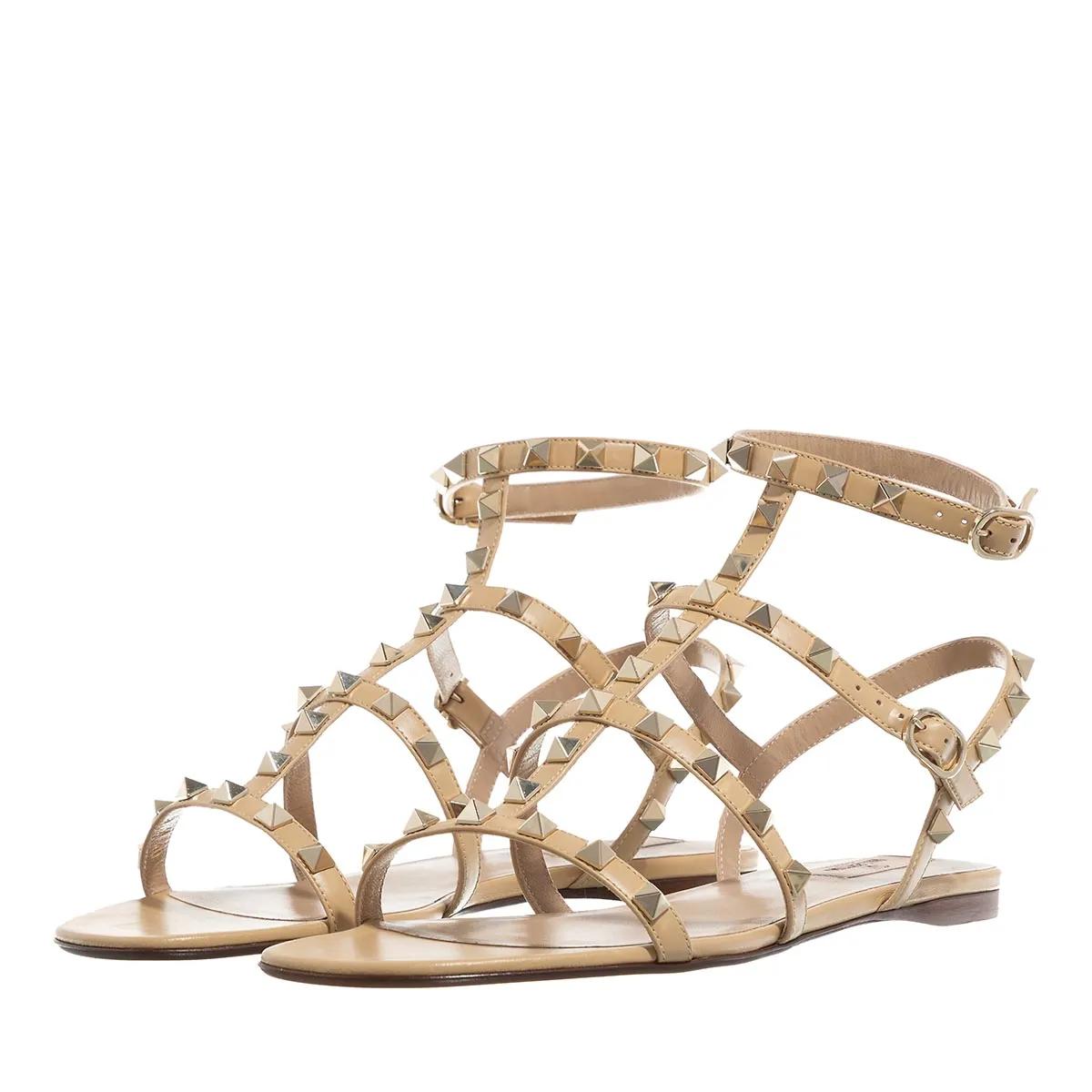 Valentino Garavani Sandalen - Rockstud Sandal - Gr. 38 (EU) - in Beige - für Damen von Valentino Garavani