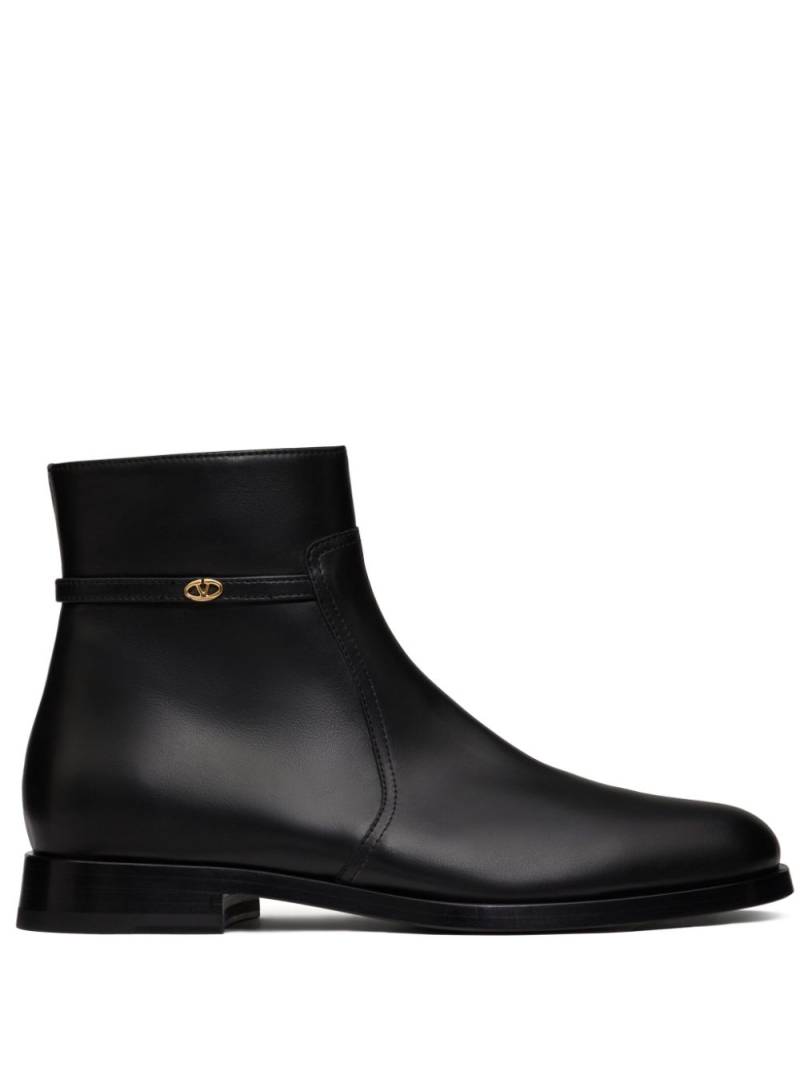 Valentino Garavani VLogo calf leather ankle boots - Black von Valentino Garavani