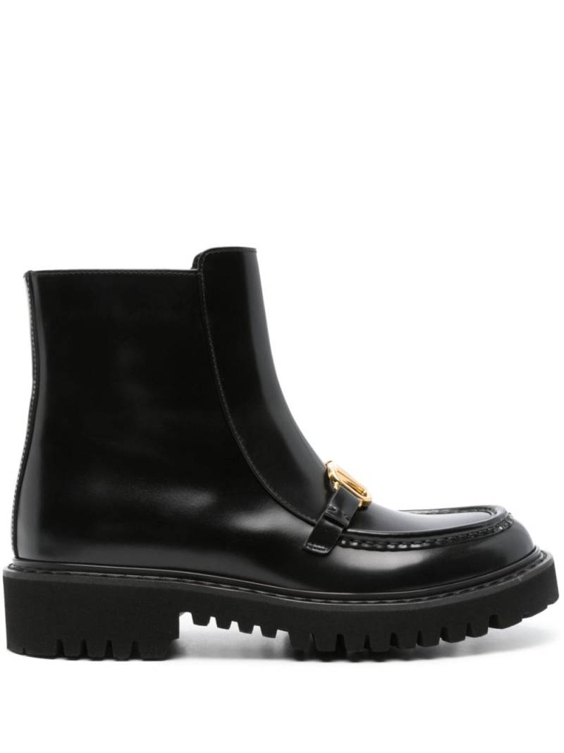 Valentino Garavani VLogo leather flat boots - Black von Valentino Garavani