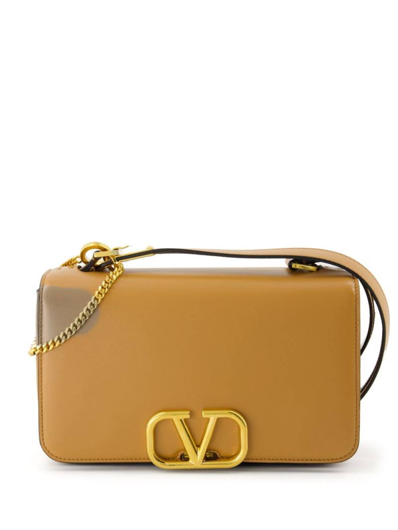 Valentino Garavani VLogo shoulder bag - Brown von Valentino Garavani