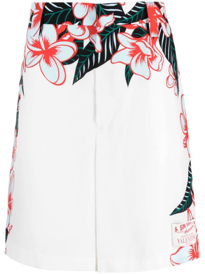 Valentino Garavani floral-print silk shorts - White von Valentino Garavani