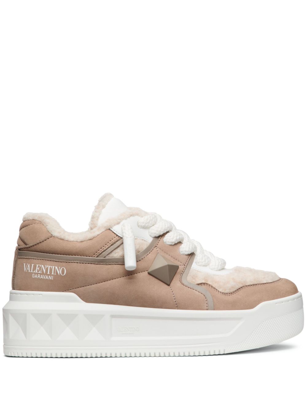 Valentino Garavani logo-print panelled sneakers - Neutrals von Valentino Garavani