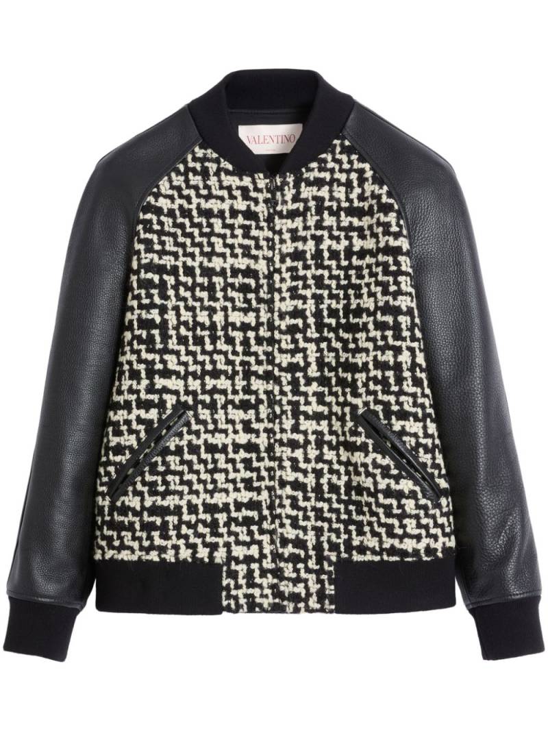 Valentino Garavani Chez Valentino-patch tweed bomber jacket - Black von Valentino Garavani