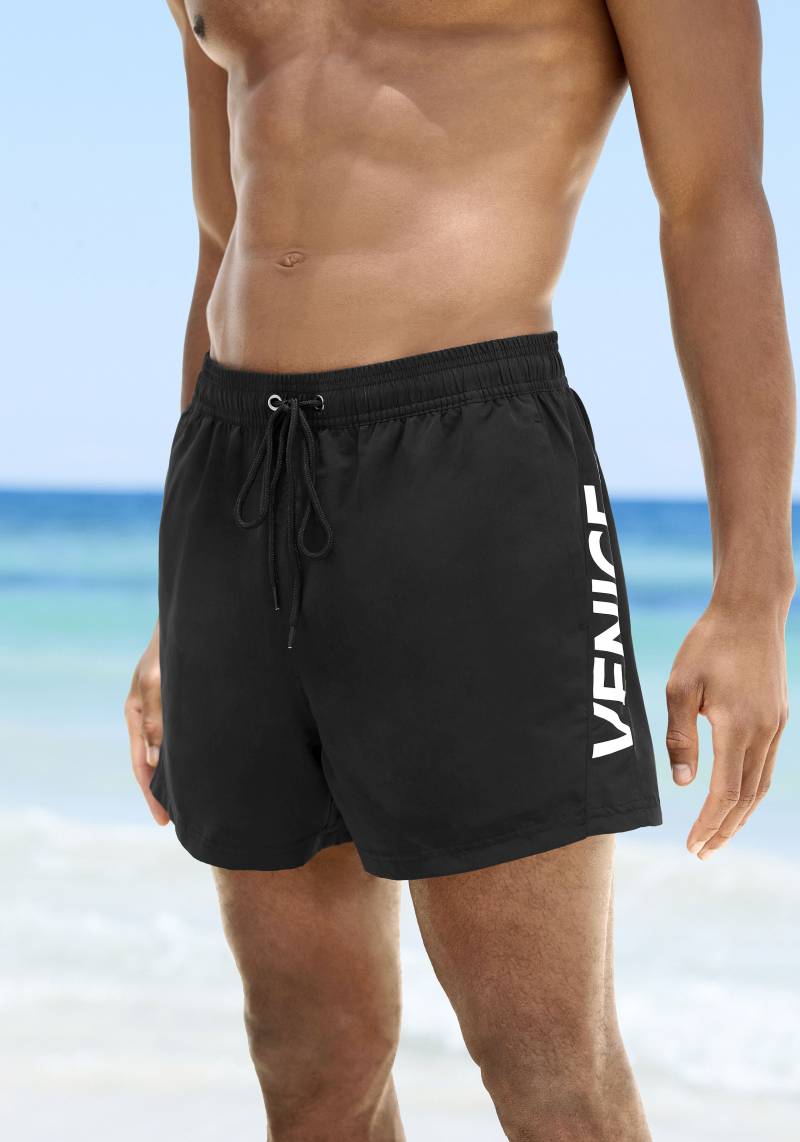 Venice Beach Badeshorts, mit grossem Markenschriftzug von Venice Beach