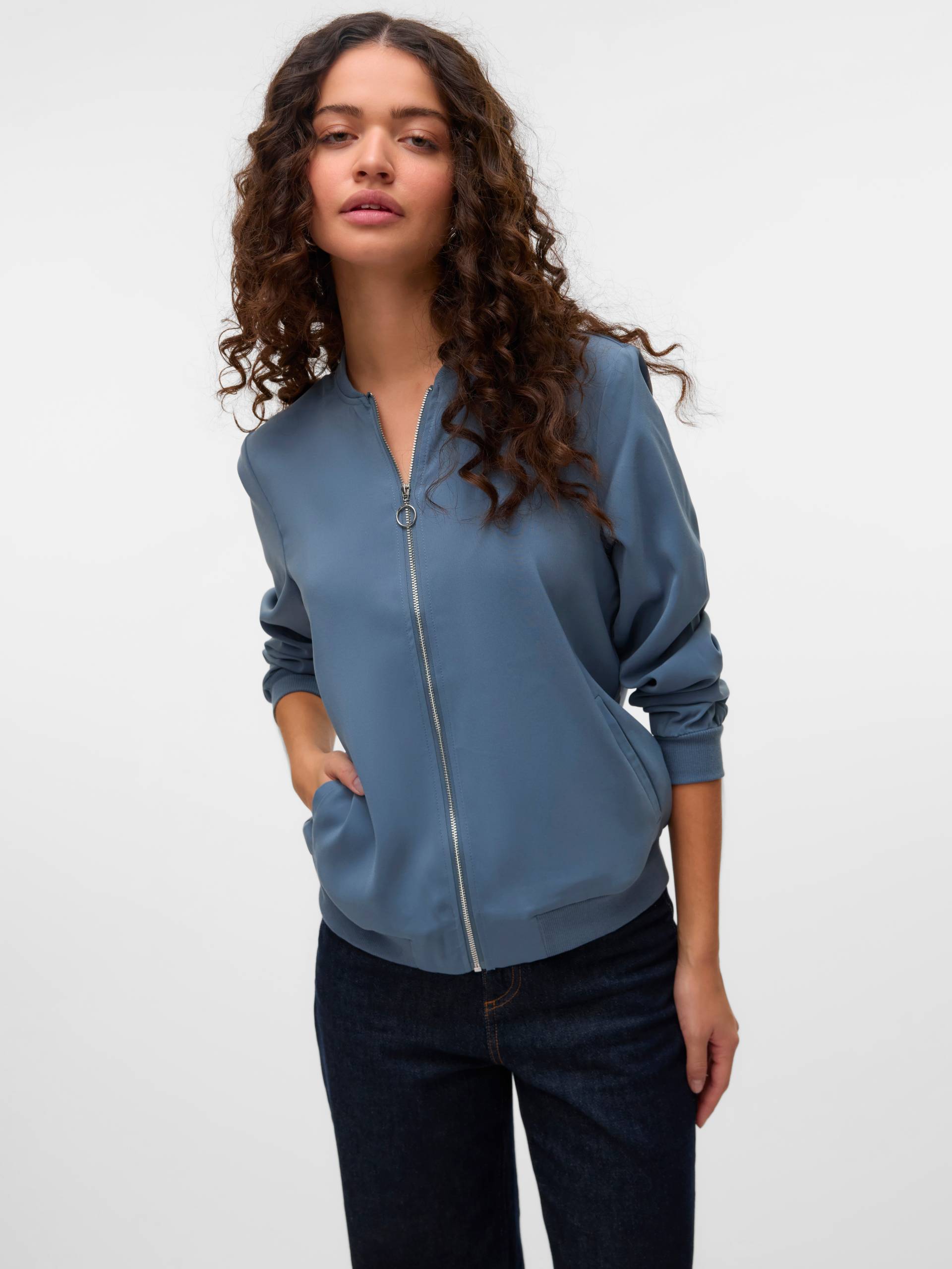 Vero Moda Bomberjacke »VMCOCO L/S BOMBER«, in modisch kurzer Form von Vero Moda