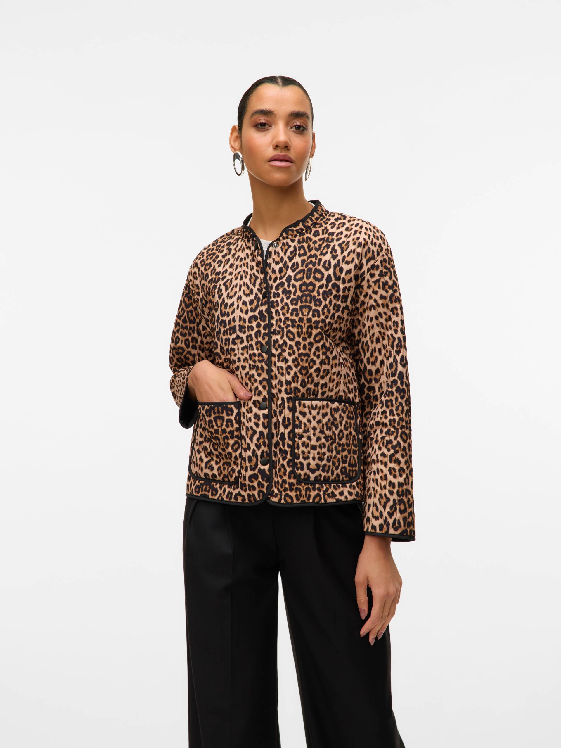 Vero Moda Kurzjacke »VMCLARA JACKET GA NOOS« Vero Moda Kurzjacke »VMCLARA JACKET GA NOOS« von Vero Moda