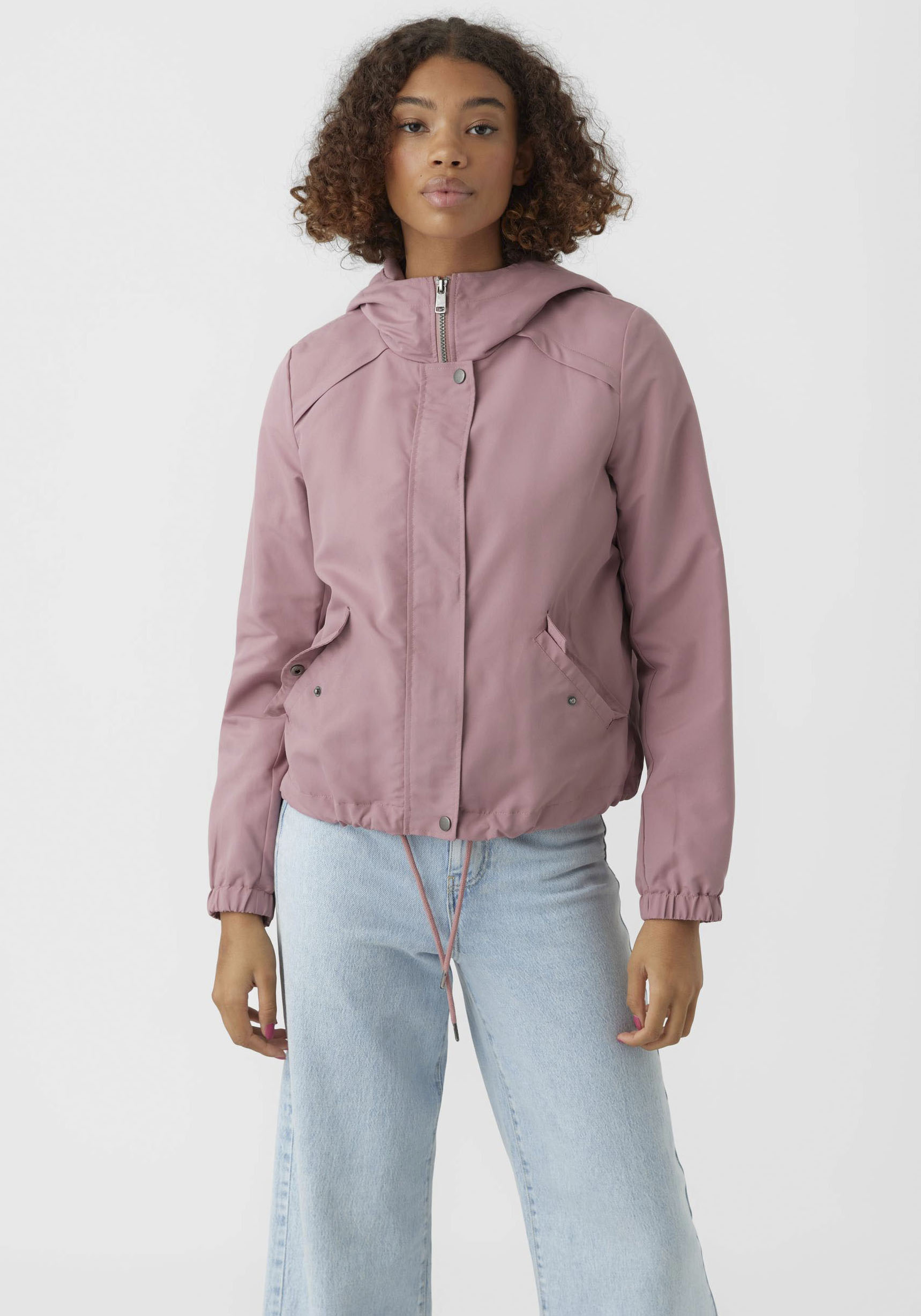 Vero Moda Parka »VMZOA SS23 SHORT PARKA«, mit Kapuze, mit Kapuze Vero Moda Parka »VMZOA SS23 SHORT PARKA«, mit Kapuze, mit Kapuze von Vero Moda