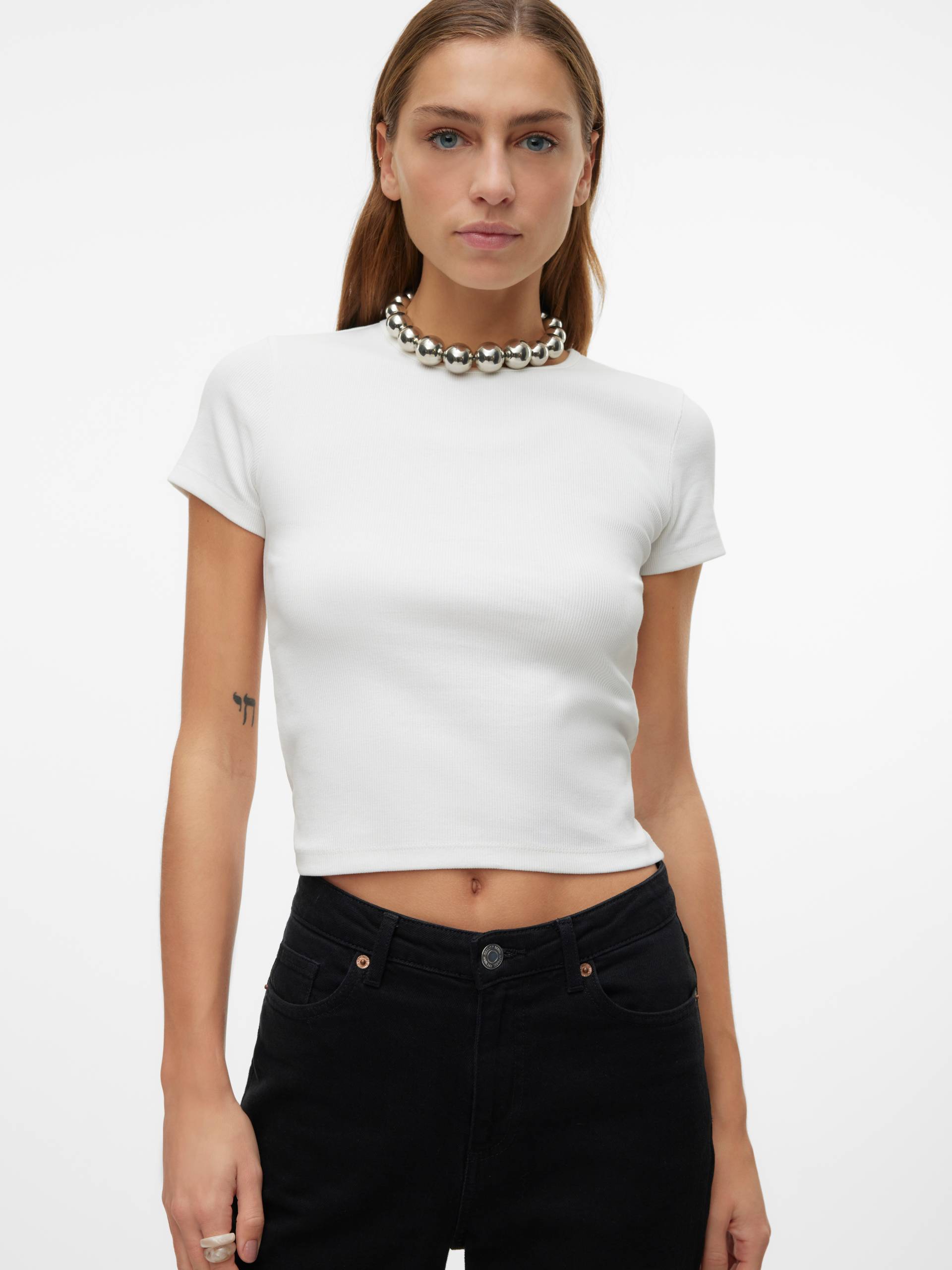 Vero Moda Rundhalsshirt »VMCHLOE SS SHORT TOP JRS NOOS« Vero Moda Rundhalsshirt »VMCHLOE SS SHORT TOP JRS NOOS« von Vero Moda