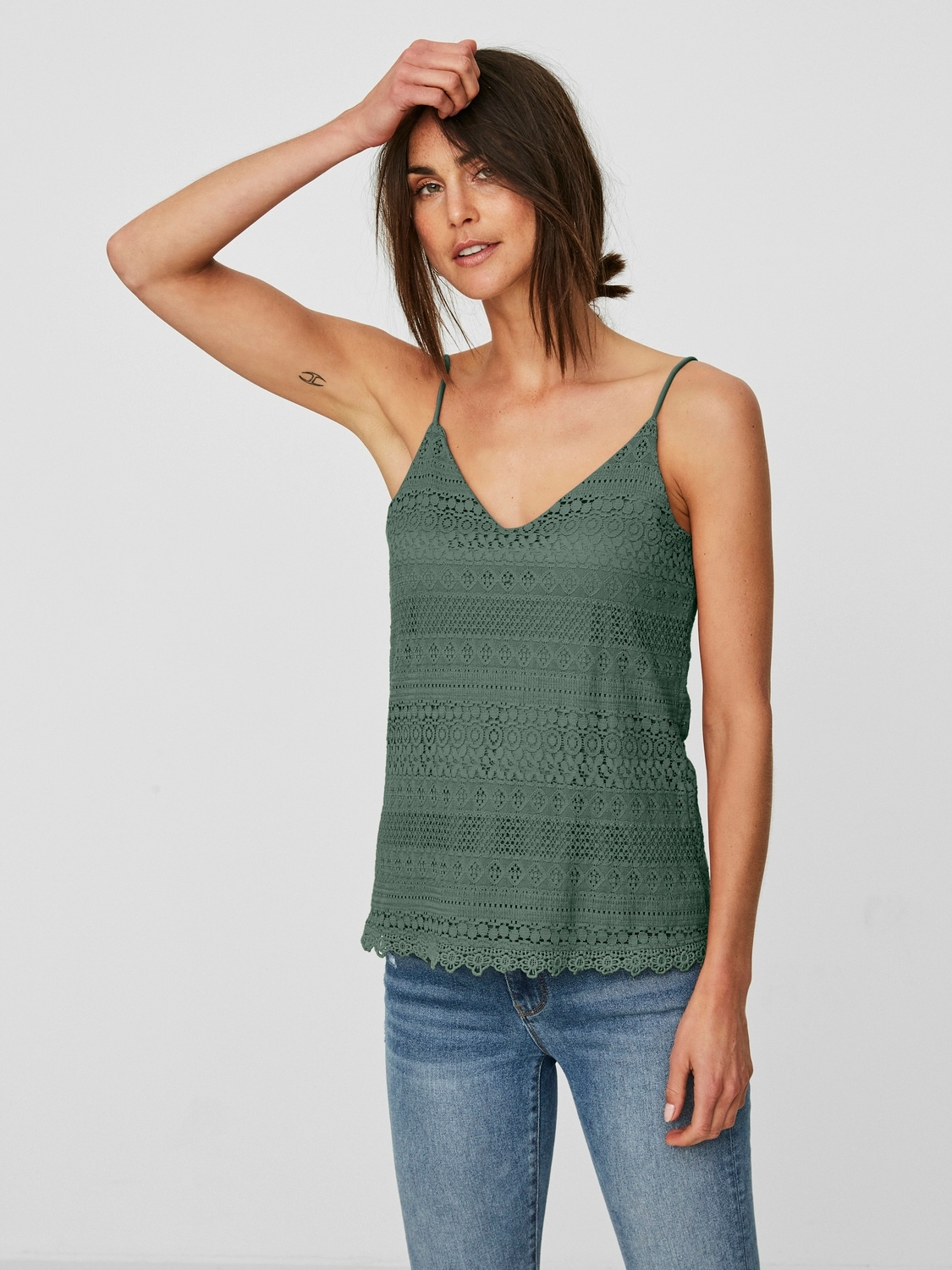Vero Moda Spaghettitop »VMHONEY LACE SINGLET WVN« Vero Moda Spaghettitop »VMHONEY LACE SINGLET WVN« von Vero Moda