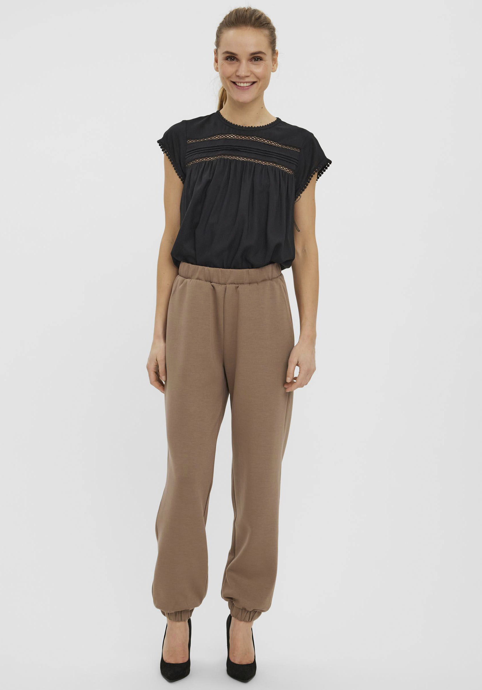 Vero Moda Spitzentop »VMDEBBIE PLEAT S/L TOP GA NOOS« Vero Moda Spitzentop »VMDEBBIE PLEAT S/L TOP GA NOOS« von Vero Moda