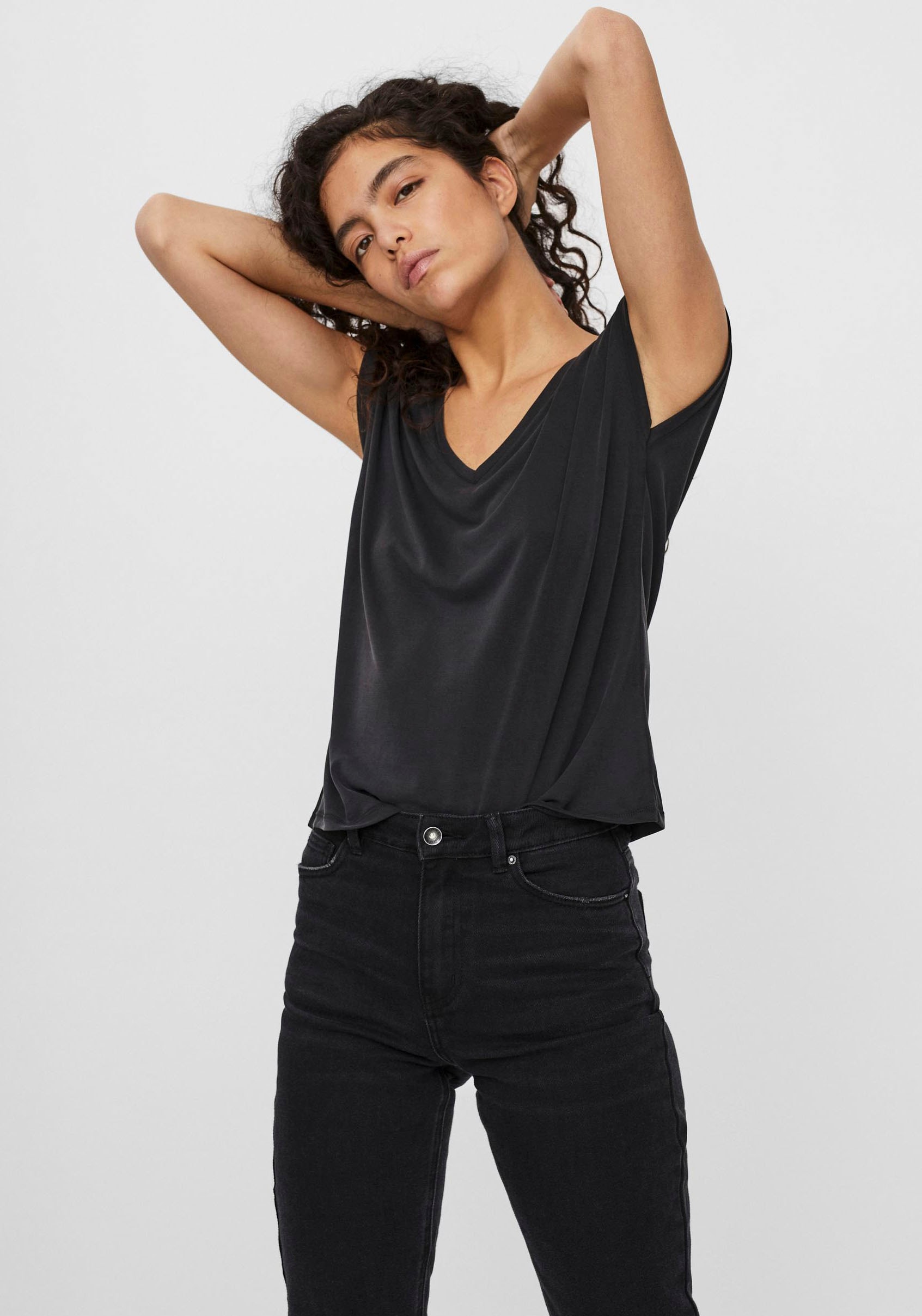 Vero Moda V-Shirt »VMFILLI«